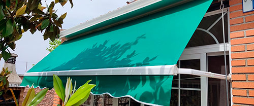 Instaladores de toldos en Torrejon del Rey.